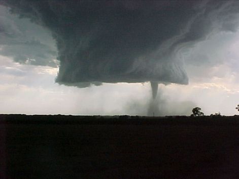 tornado4.jpg